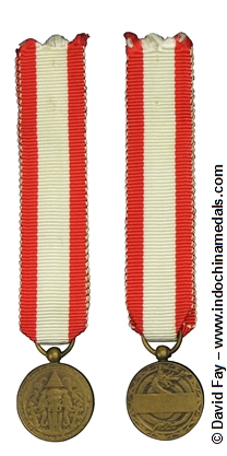 Resistance Medal mini